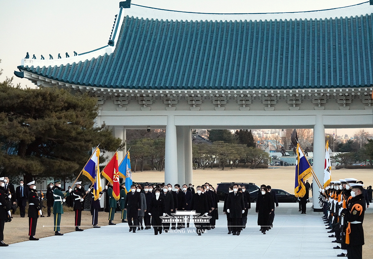 국립서울현충원 참배