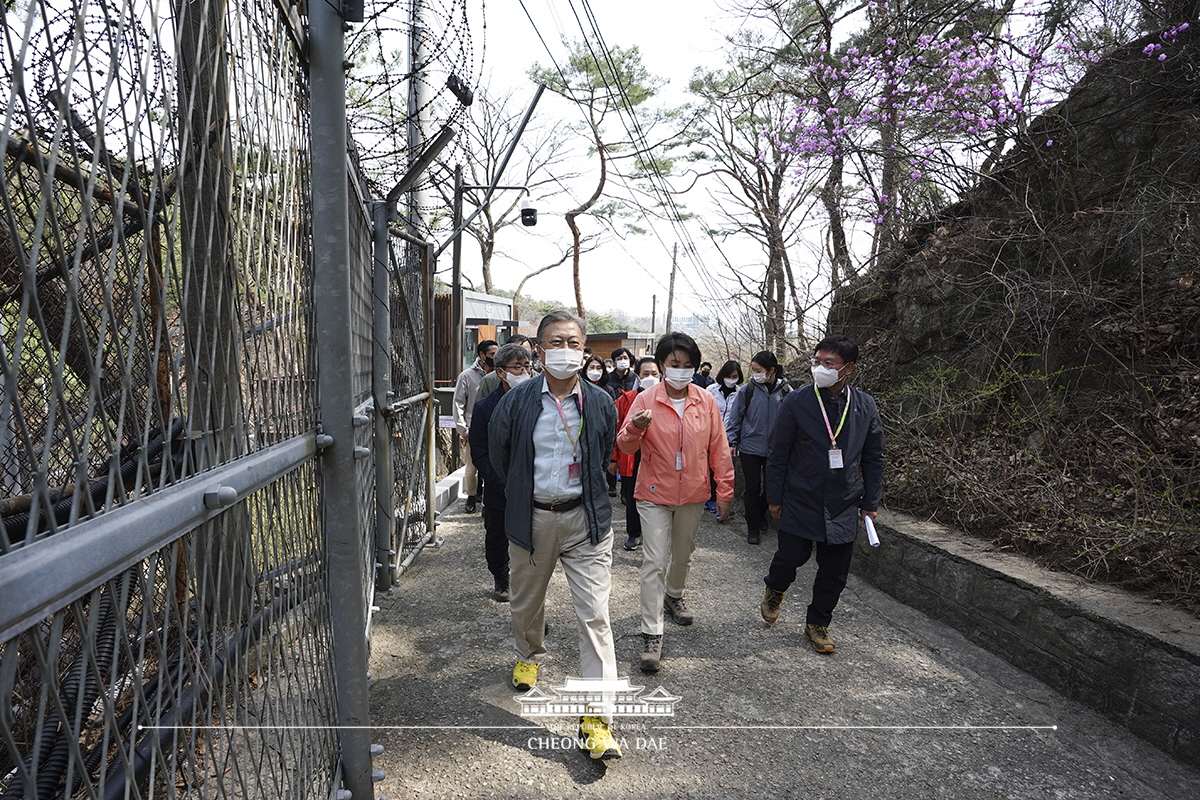 식목일 기념식수 및 북악산 성곽 남측 산행