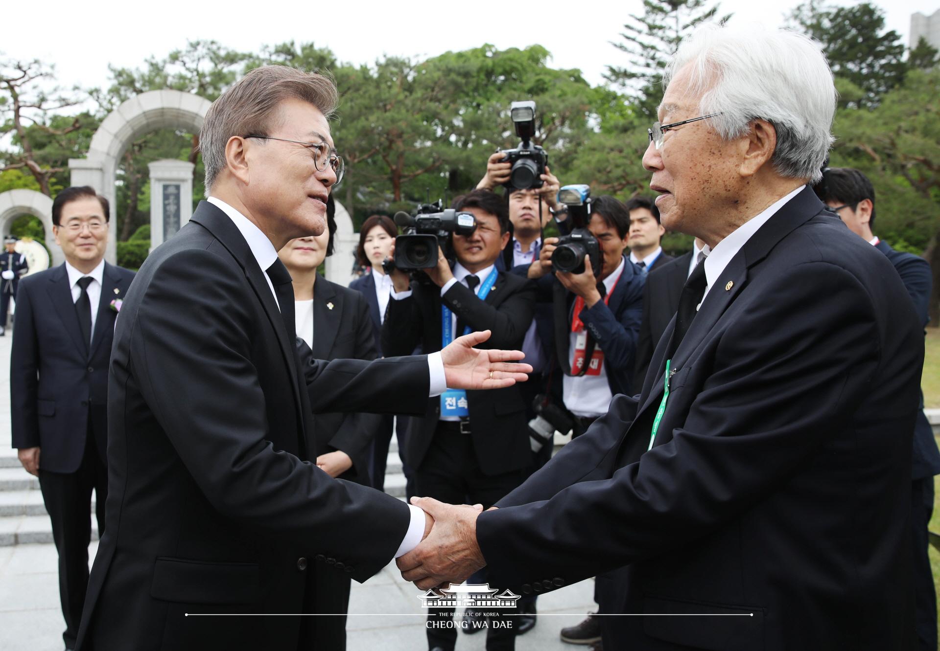 문재인 대통령 현충일 추념식