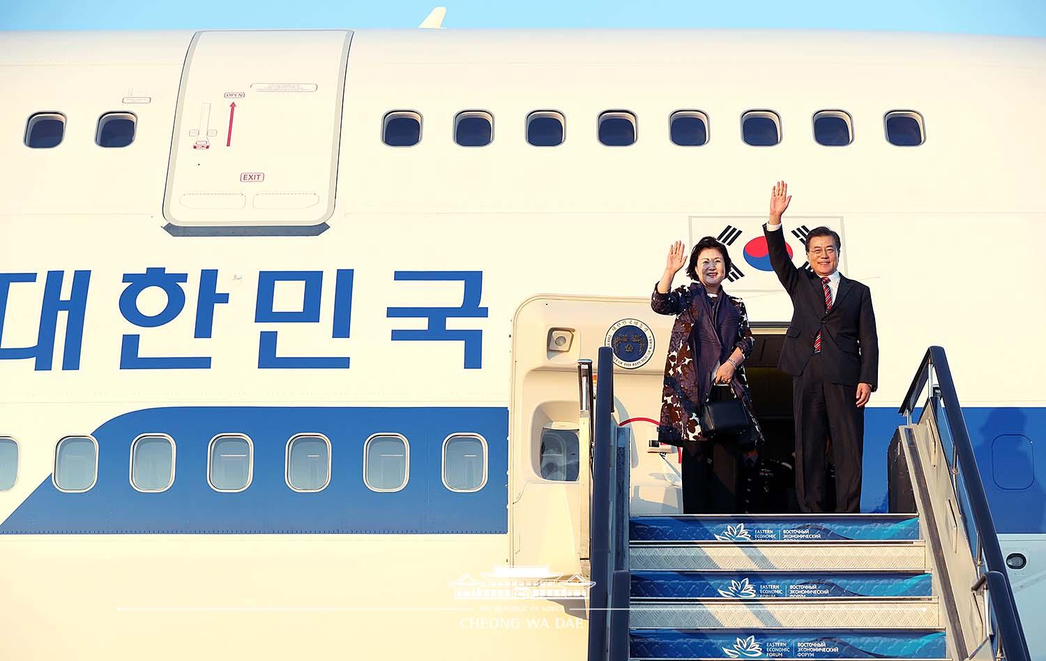 블라디보스톡공항 출국행사