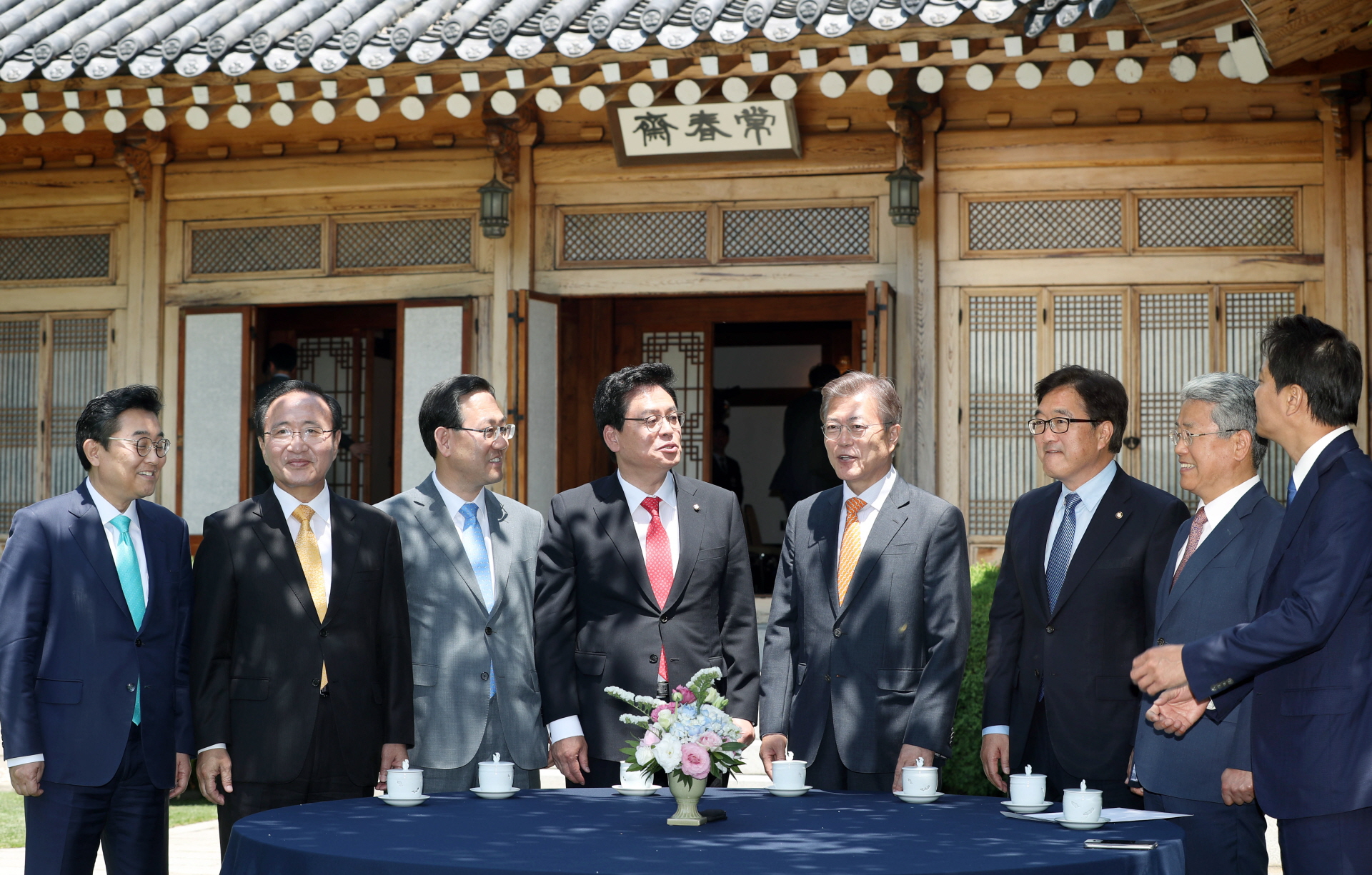 박수현 대변인, 신임 5당 원내 대표 초청 오찬 관련 브리핑