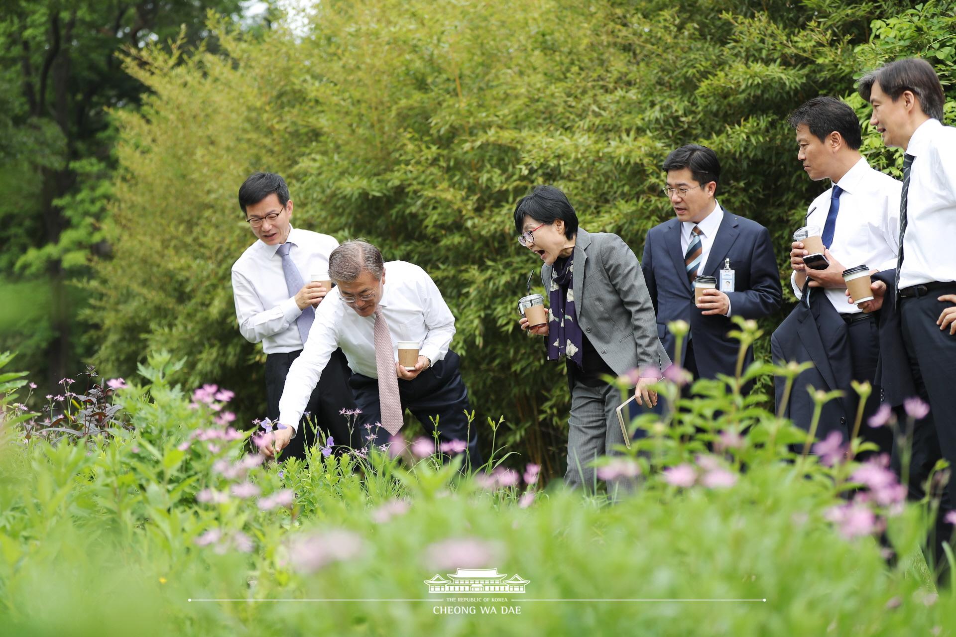 문재인대통령_신임수석비서관산책