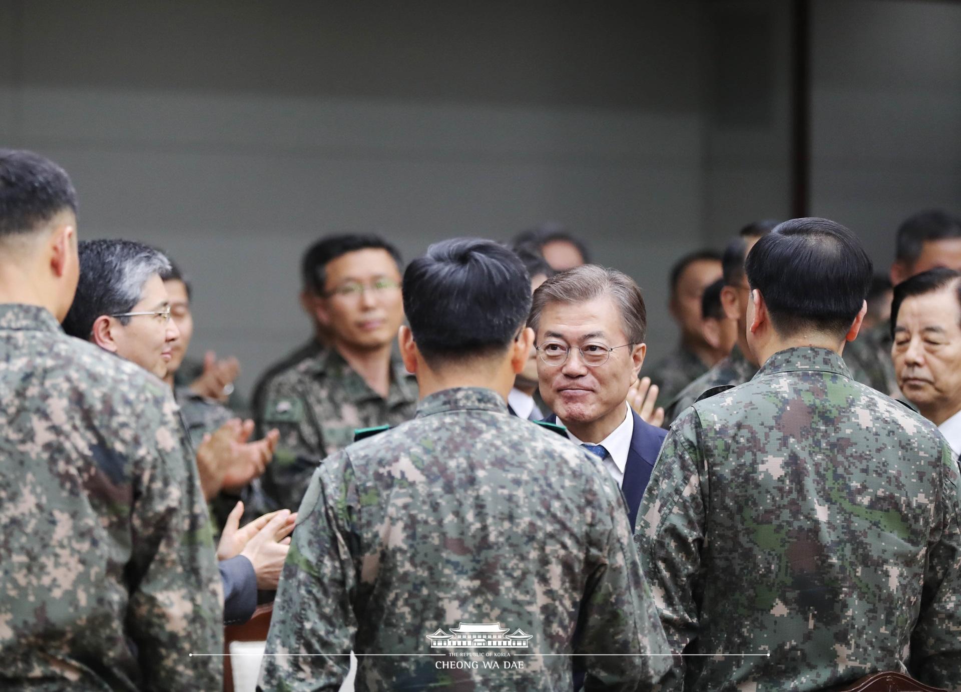 문재인 대통령_국방부 및 합참방문