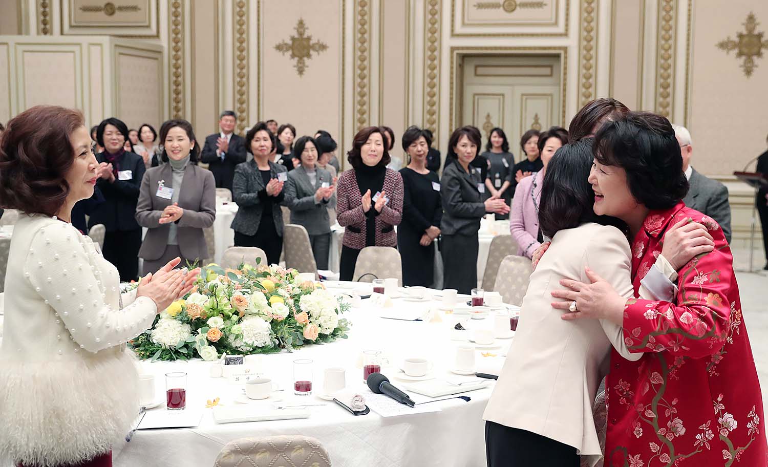 김정숙 여사, 재외공관장 배우자 대상 오찬 개최 관련 고민정 부대변인 서면브리핑