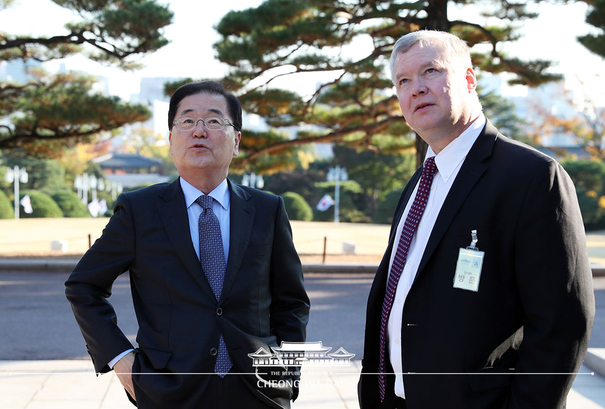 정의용 안보실장, 스티븐 비건 미국 국무부 대북특별대표와 면담