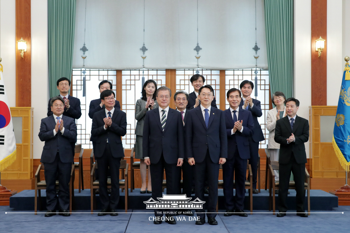 김현준 신임 국세청장 임명장 수여식