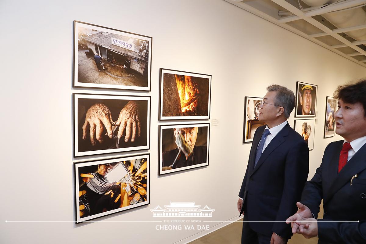 제54회 한국보도사진전 관람