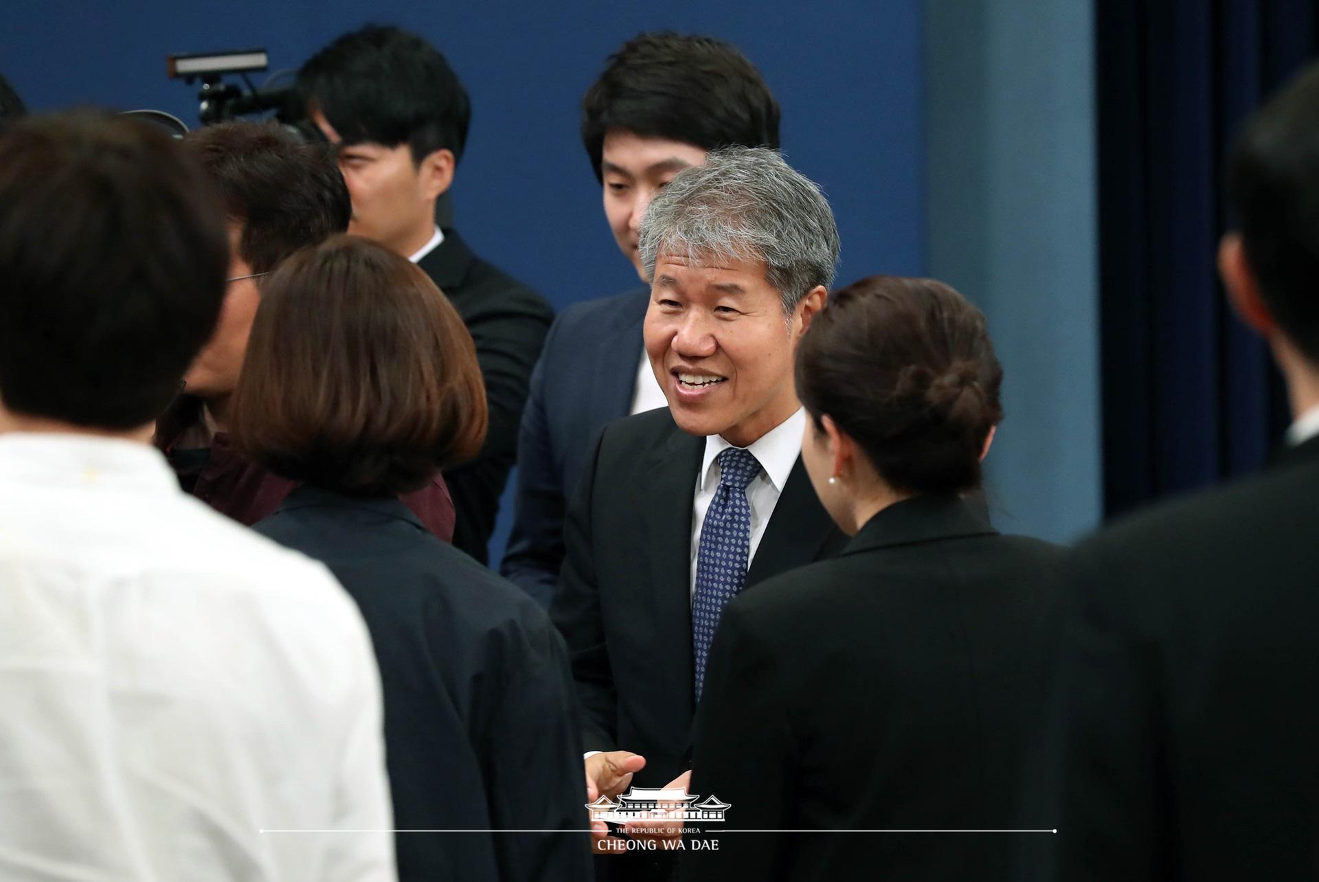 임종석 비서실장_정무 사회 사회혁신 인사발표