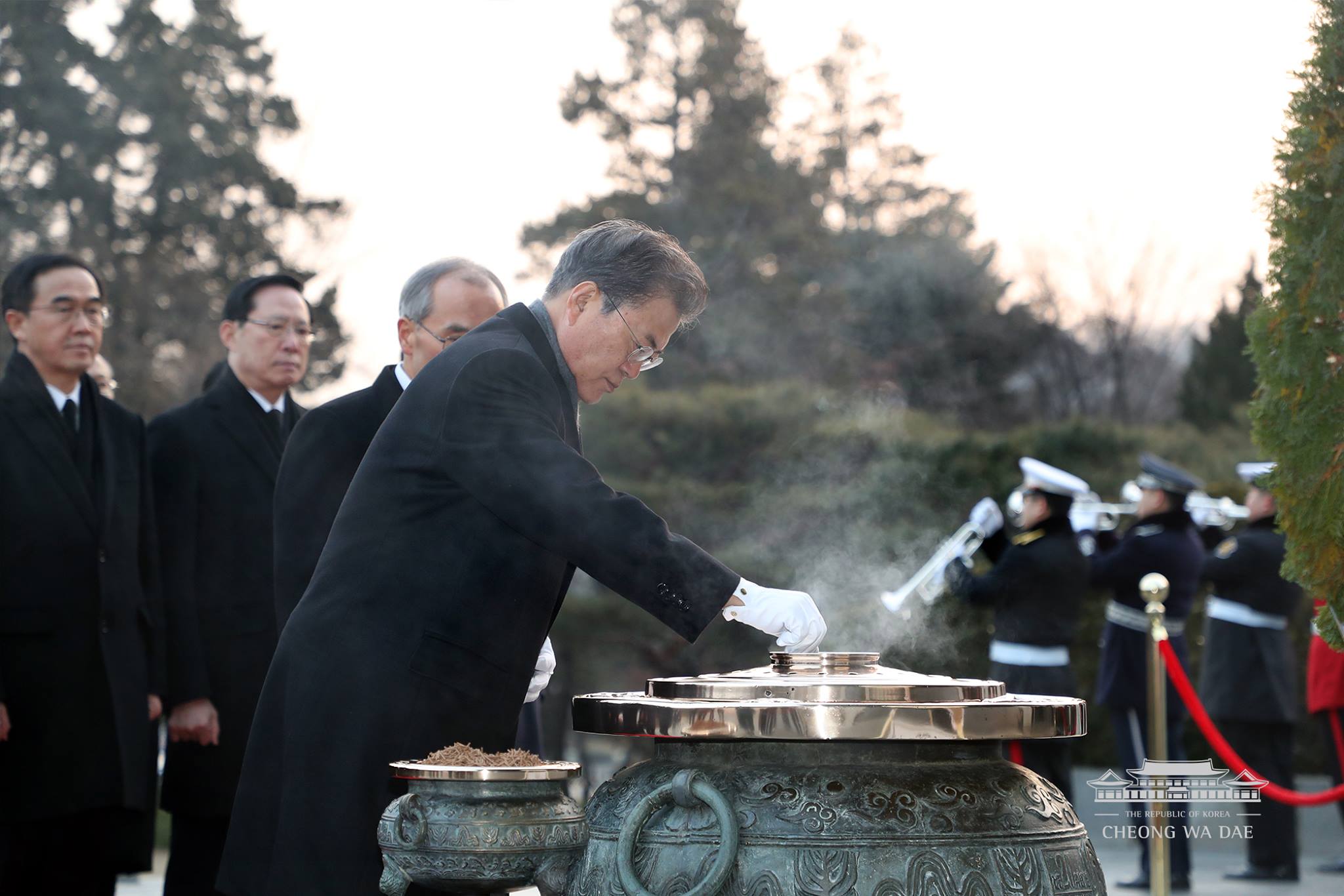 국립서울현충원 참배