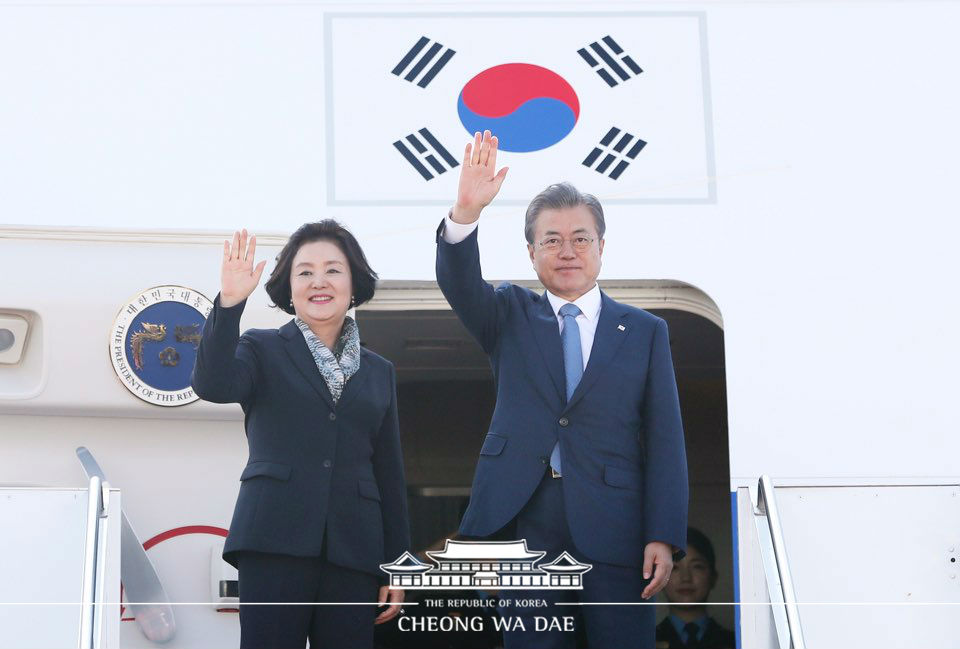 누르술탄 공항 출발 행사