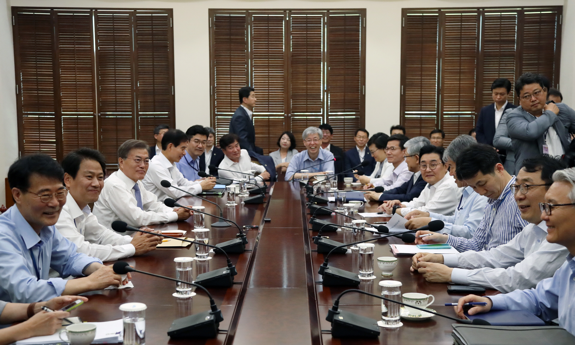 수석보좌관회의 및 전직 주미국대사 초청 간담회 개최 관련 박수현 대변인 브리핑