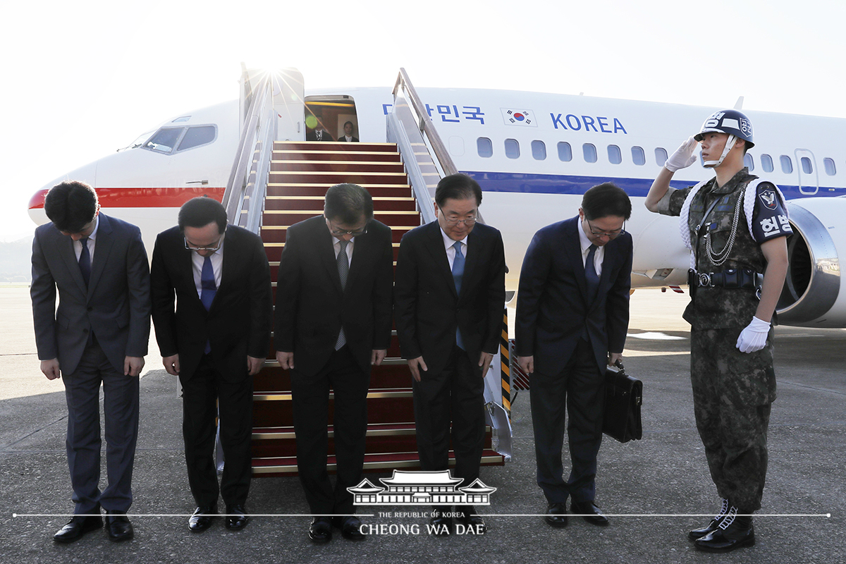2차 대북 특사단 공항 출발