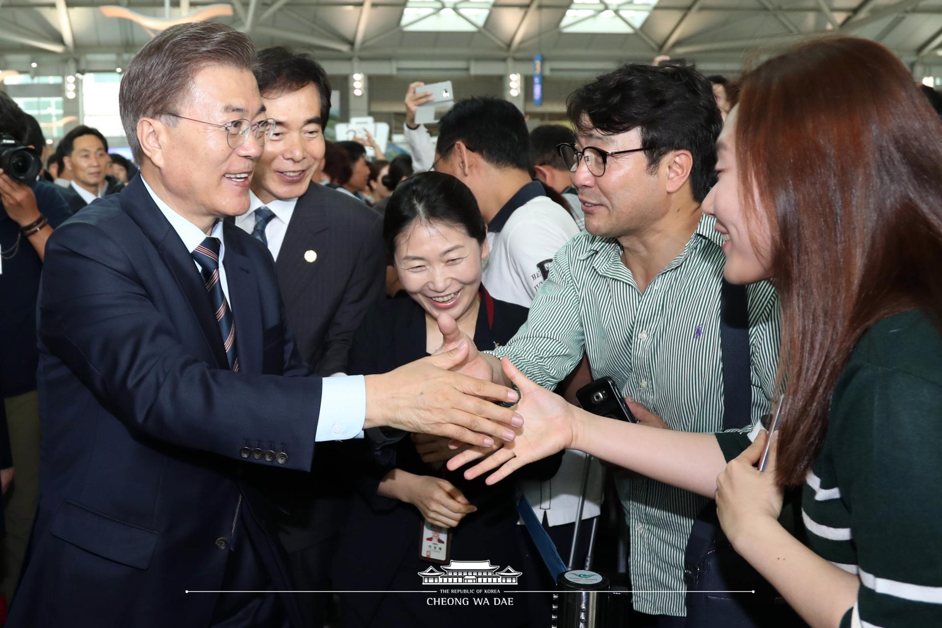 문재인 대통령_인천공항 비정규직 전환 인천공항