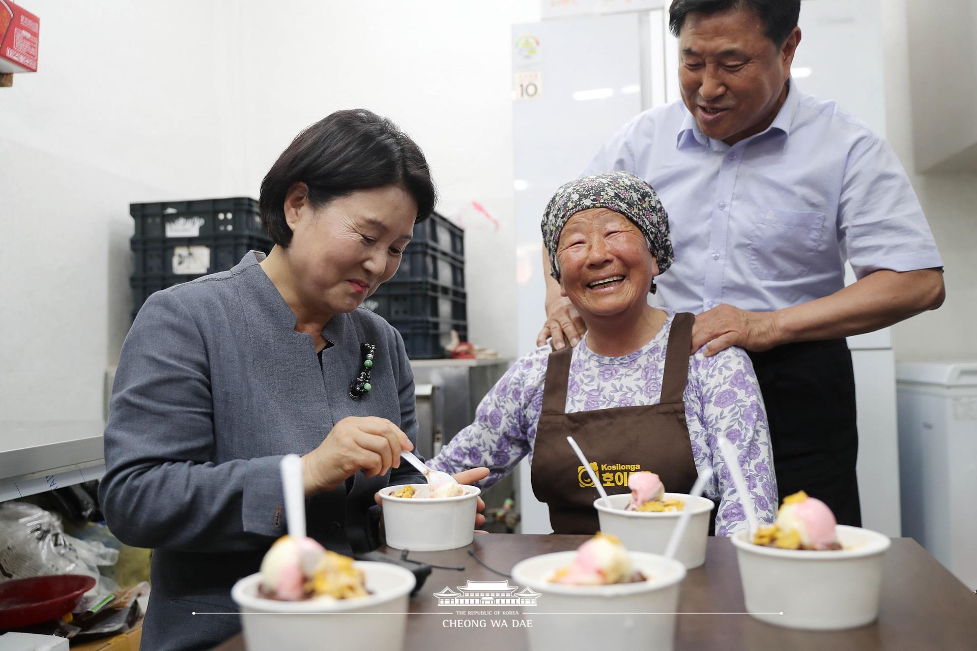 김정숙 여사_진주 중앙시장