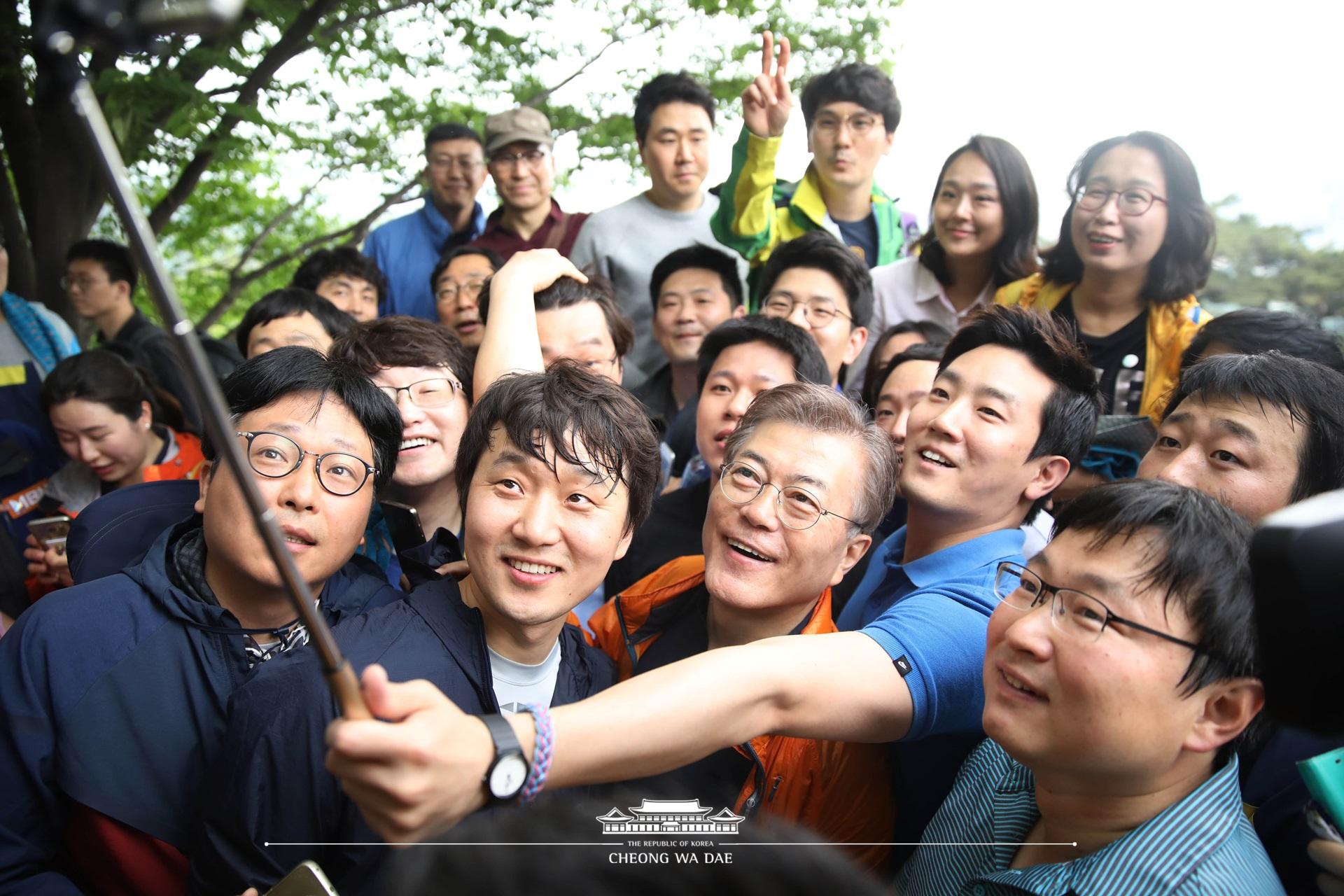 문재인 대통령_선대위마크맨과의 산행