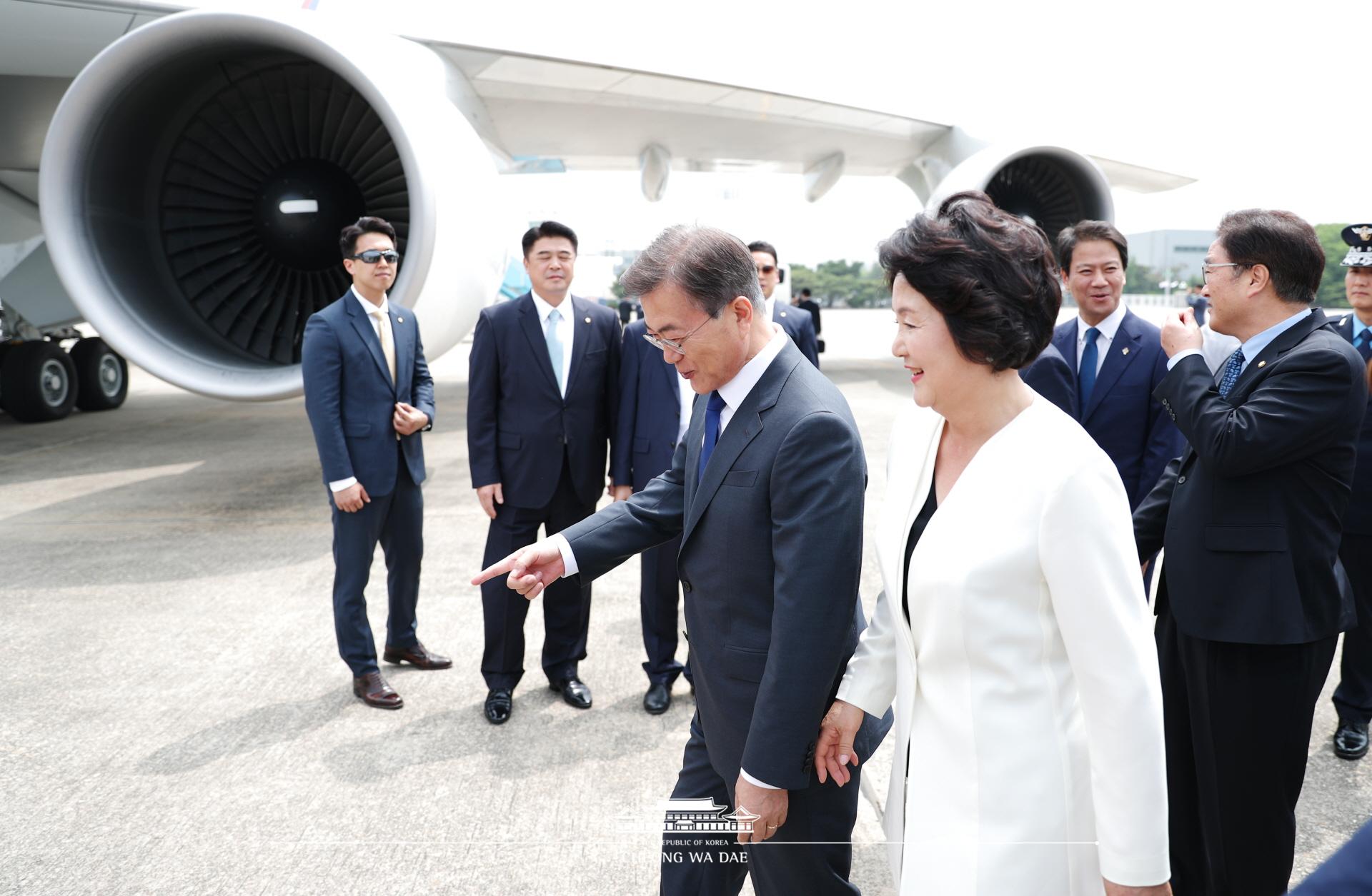 미국순방_출국_성남공항