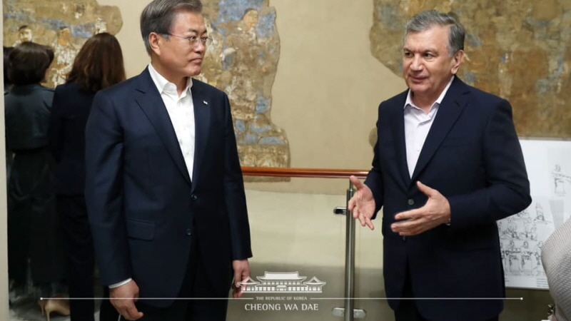 우즈베키스탄 국빈방문 : 머나먼 사마리칸트에서 옛 고구려 사신의 모습을 찾았습니다