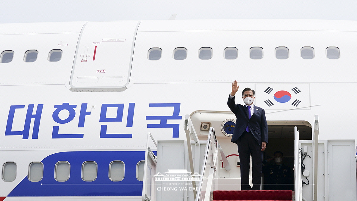 워싱턴 공항 출발 행사