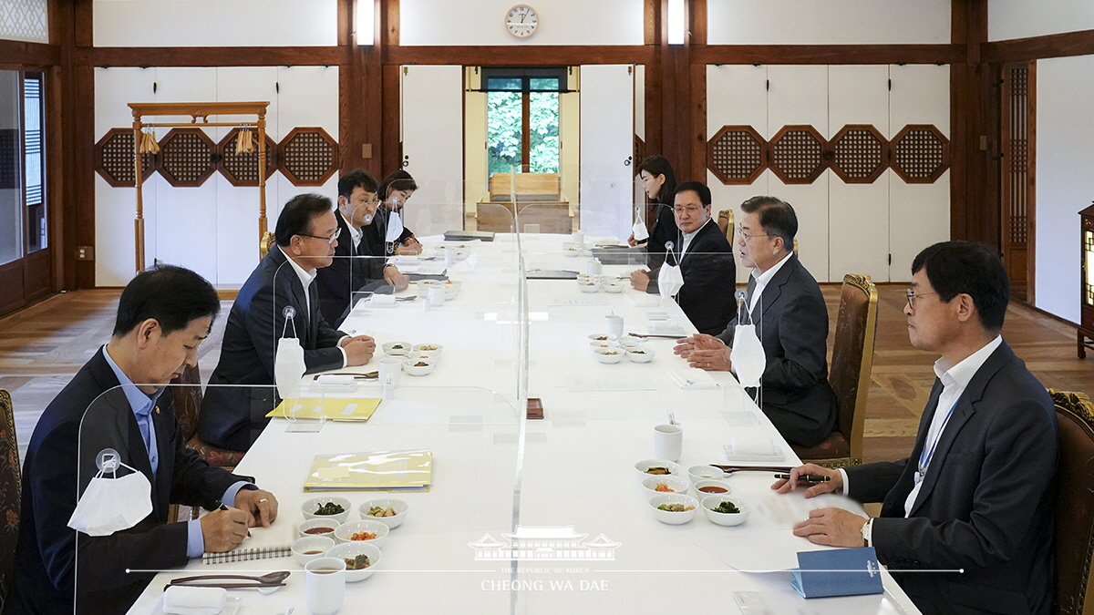 김부겸 국무총리 첫 주례회동