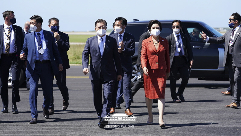 영국 공항 출발 행사