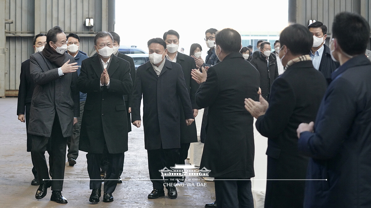 군산조선소 살리기에 나선지 5년만에 ‘군산의 봄’이 왔습니다