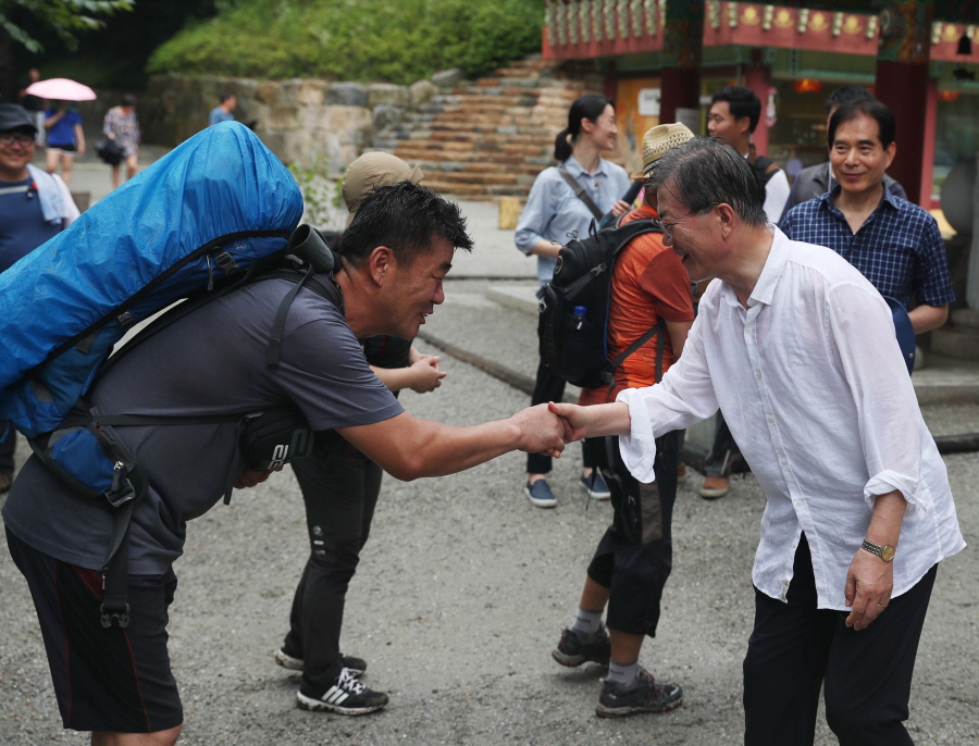 오대산 산행, 시민과의 셀카