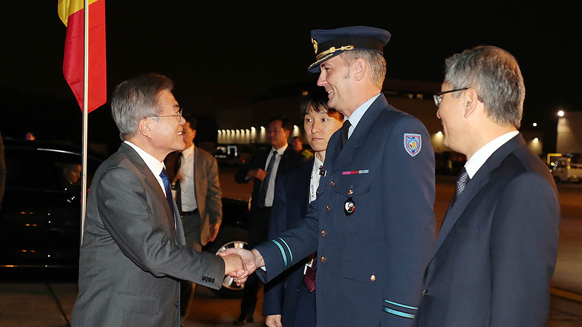 벨기에 공항 출발 행사