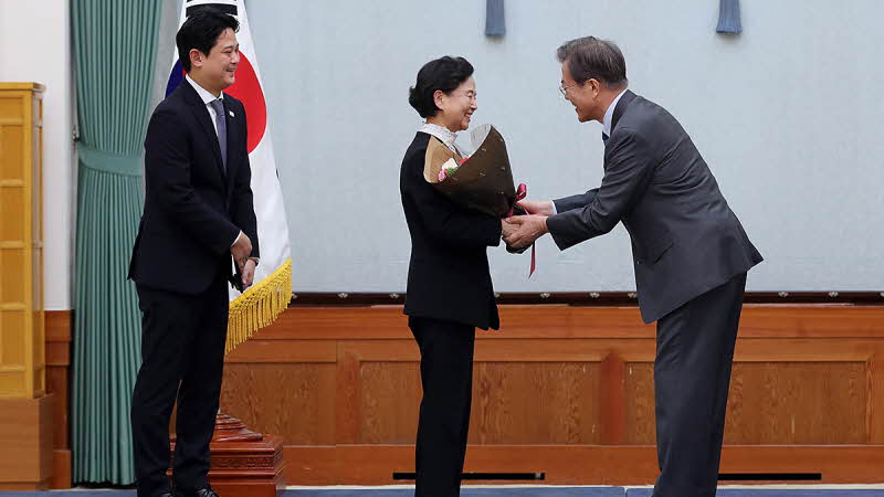 대사신임장 수여식