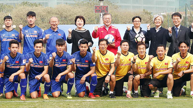 베트남 축구 대표팀 훈련장 방문