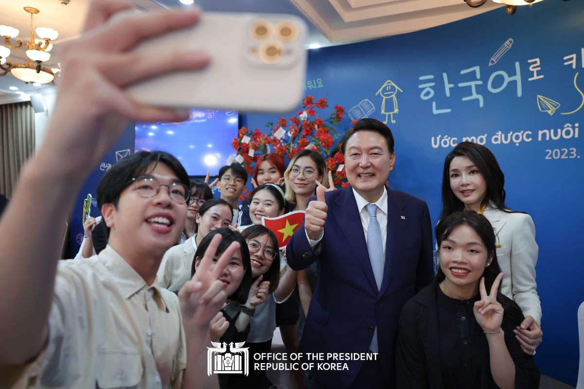 Speaking with Vietnamese who are learning Korean